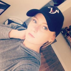 Meet your Posher, Elena